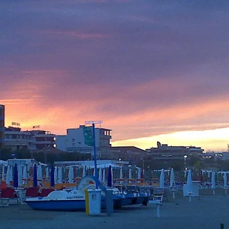 Italia 3*