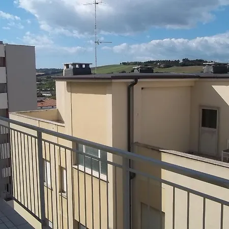 Hotel Italia 3*