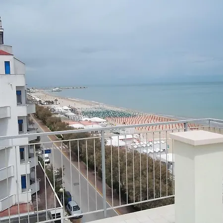 Hotel Italia 3*